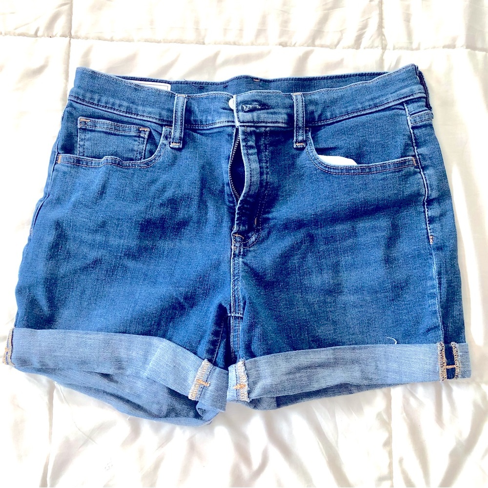 Gap Mid Rise Denim Shorts - Picture 2 of 4